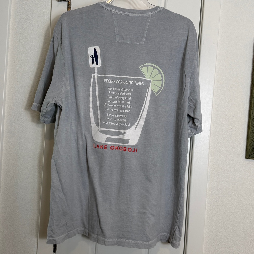 Johnnie-O Lake Okoboji XL T-Shirt